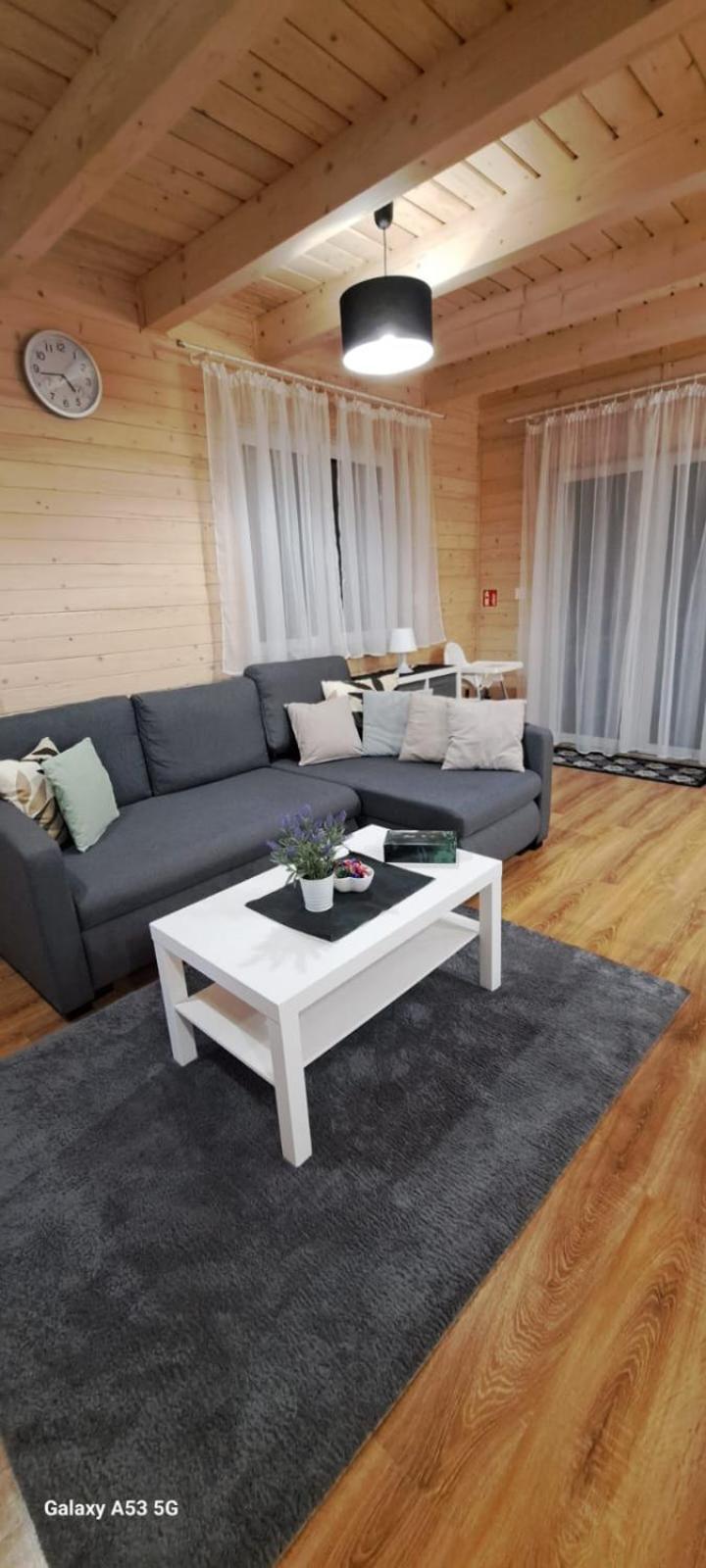 Sloneczne Wzgorze Apartment Lubrza  Exterior photo